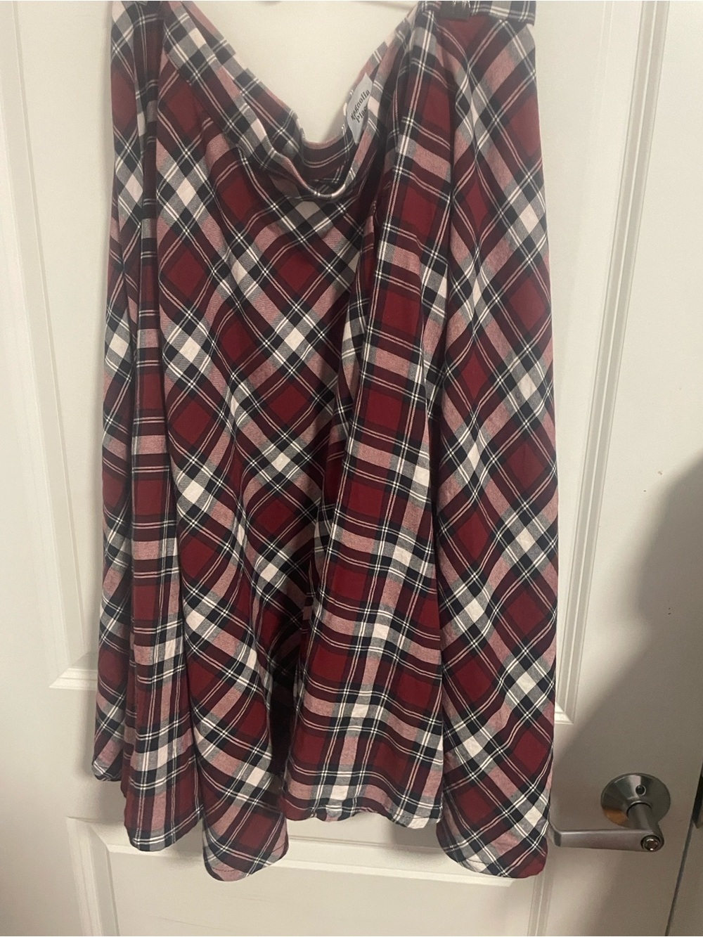 Unique Vintage Magnolia Place Red Plaid Circle Skirt